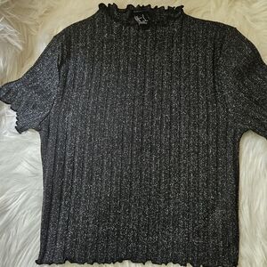 Forever 21 Black and White Textured Blouse